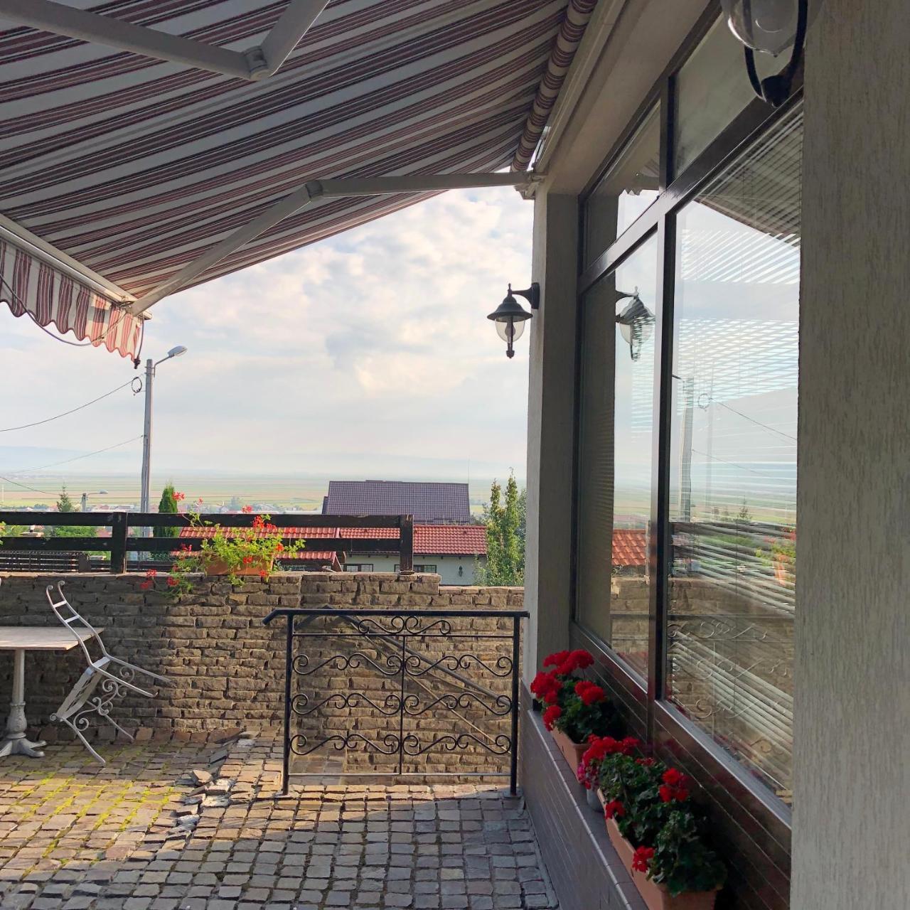 Pensiunea Unio Săcele Exteriér fotografie